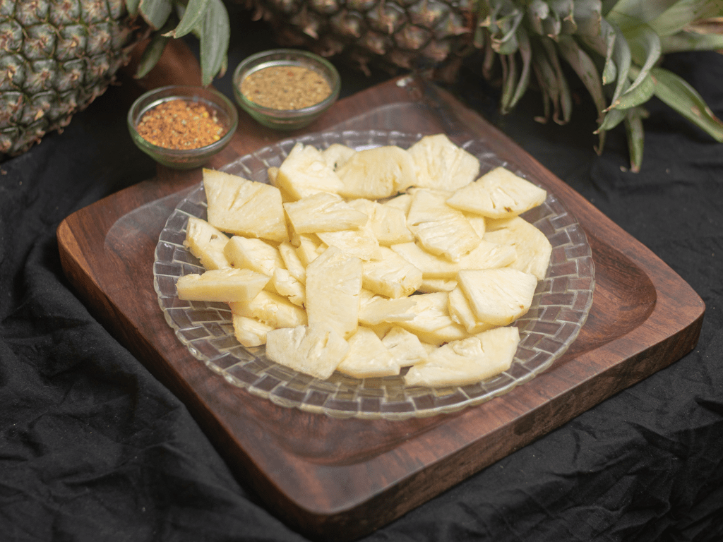 5.-Pineapple-Platter-Photoroom.png